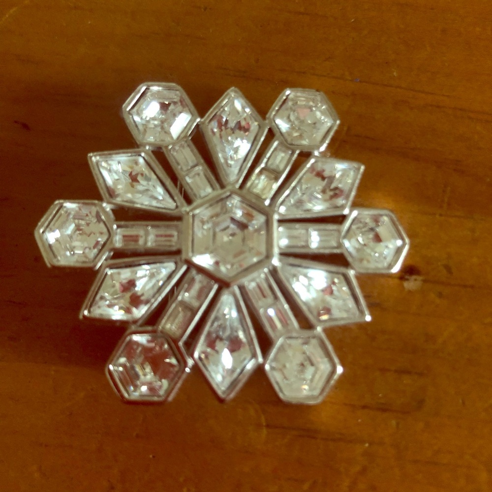Swavorski Broach